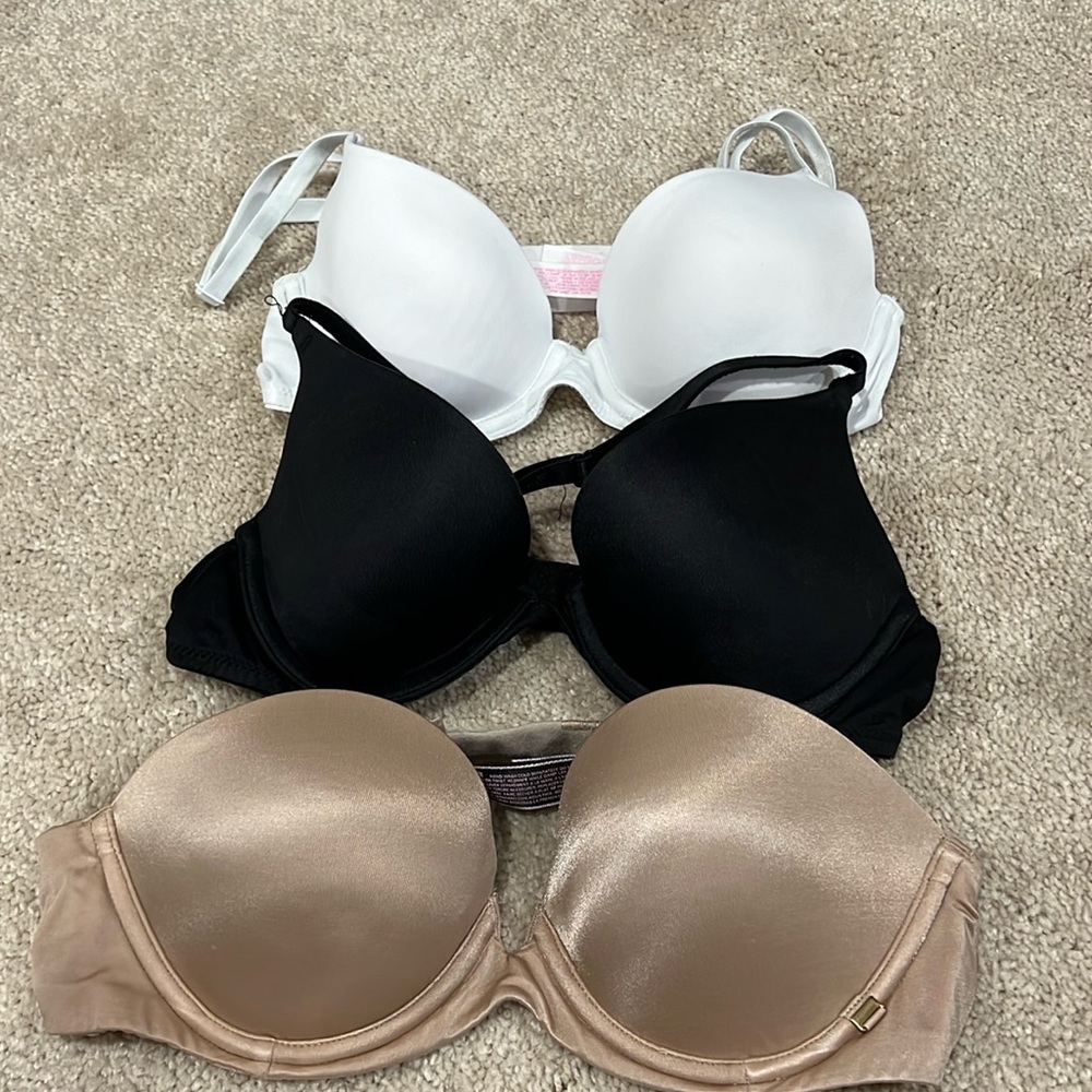 VS Very Sexy Strapless and Pink Bra Lot - 32A